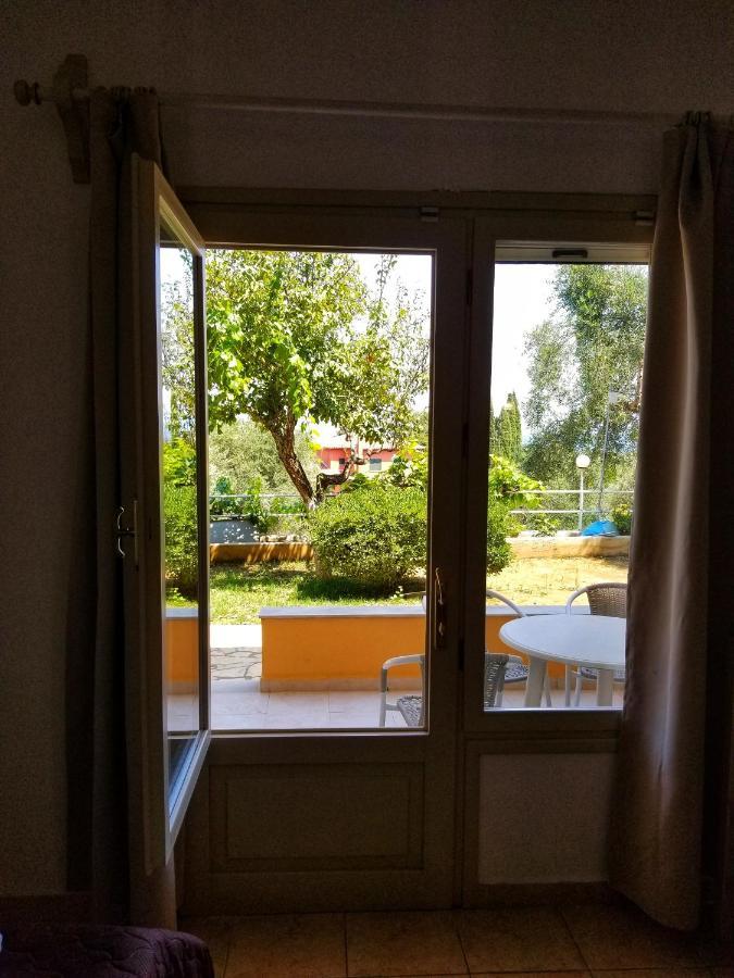 Mirabello Hotel Apartments 다시아 외부 사진