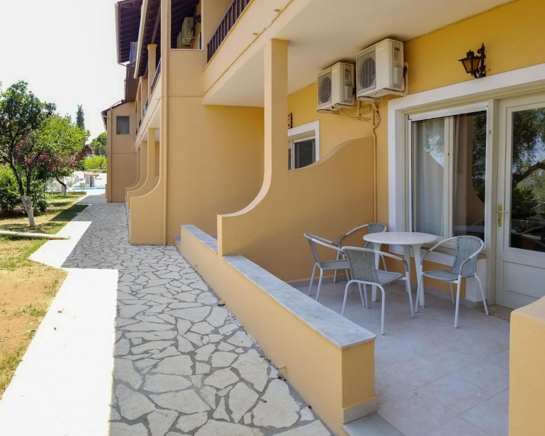 Mirabello Hotel Apartments 다시아 외부 사진