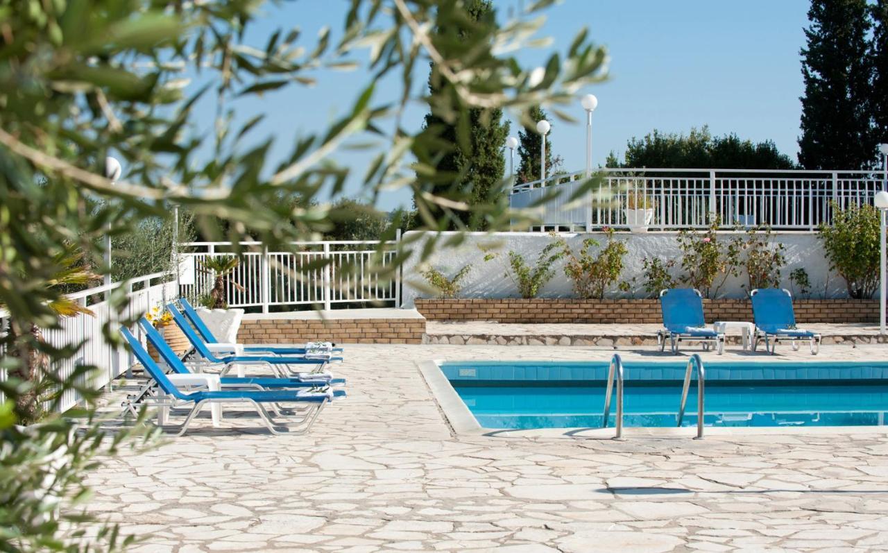 Mirabello Hotel Apartments 다시아 외부 사진
